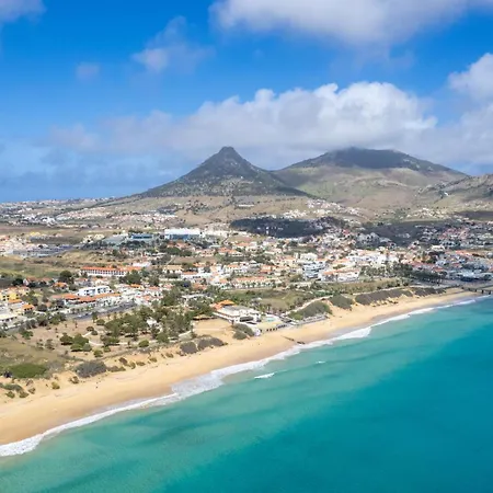 Sea-esta By An Island